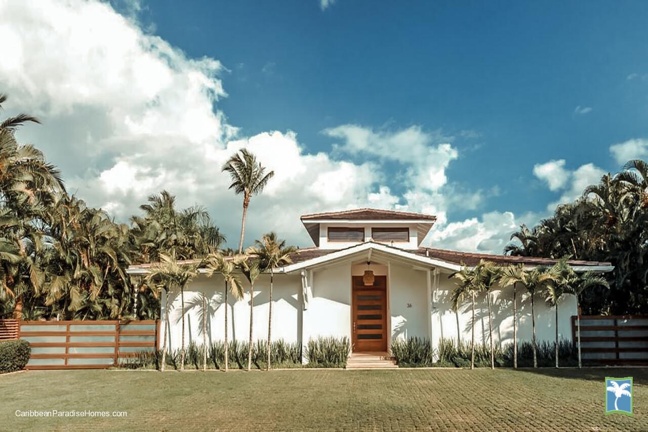 Los_Lagos_36_Casa_de_Campo_Caribbean_Paradise_Homes_1-scaled